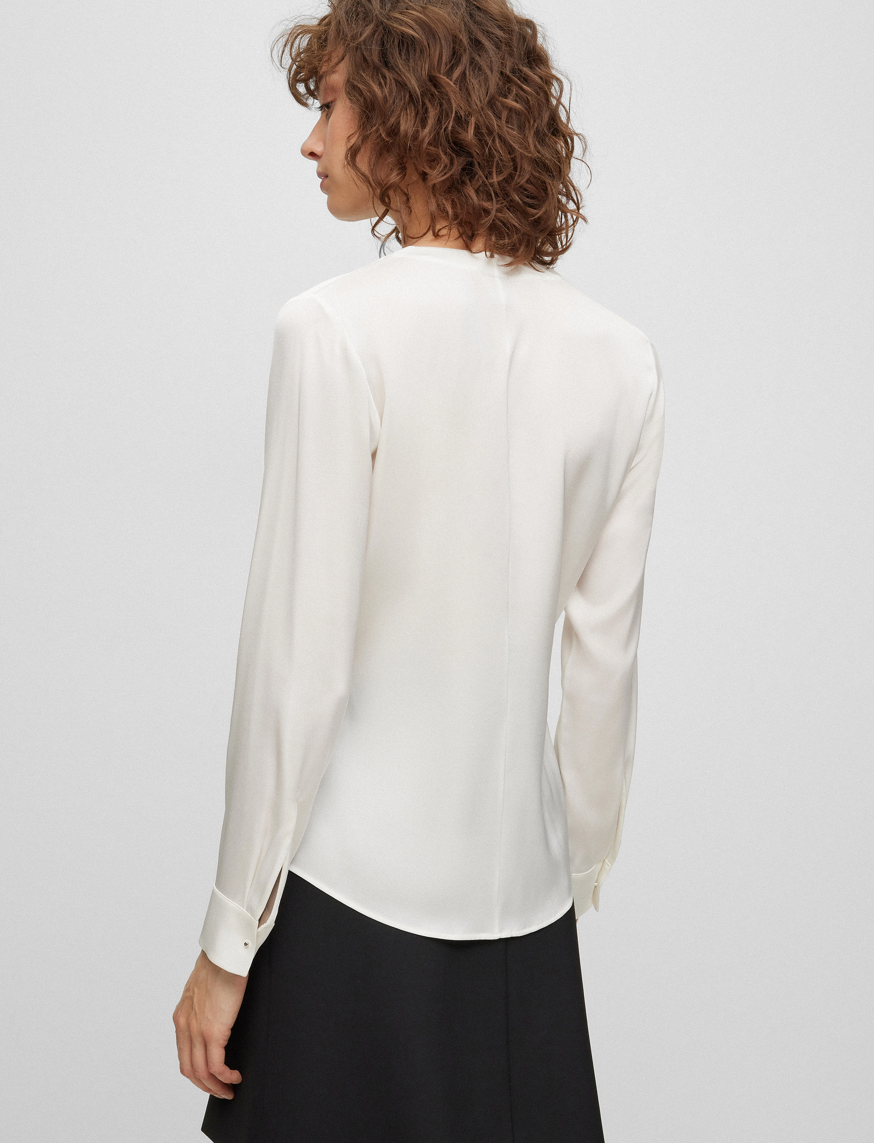 BOSS - Banorah - open white - 4
