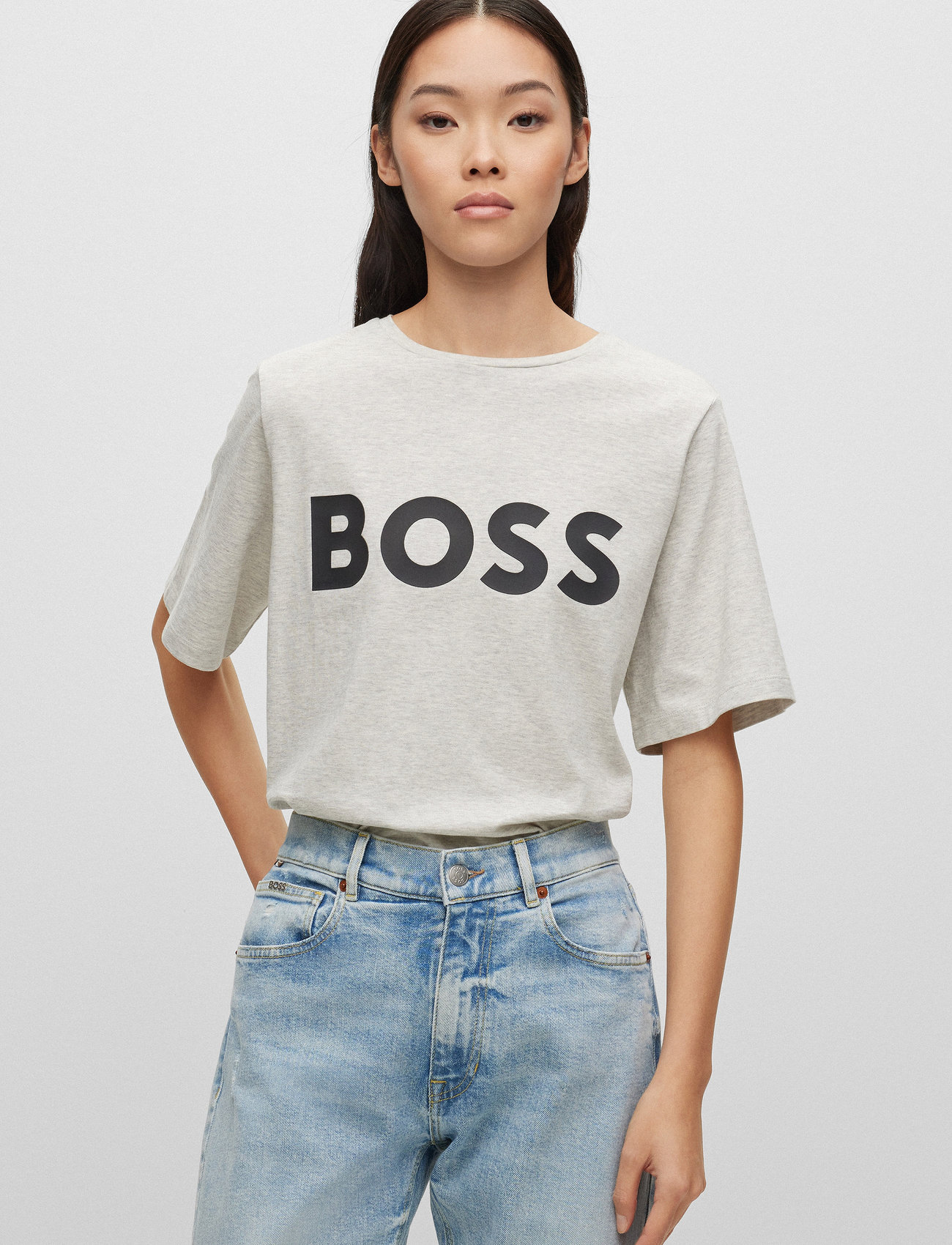 BOSS - C_Etey - open grey - 1