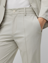 BOSS - P-Genius-WG-Pck-233F - suit trousers - open white - 2