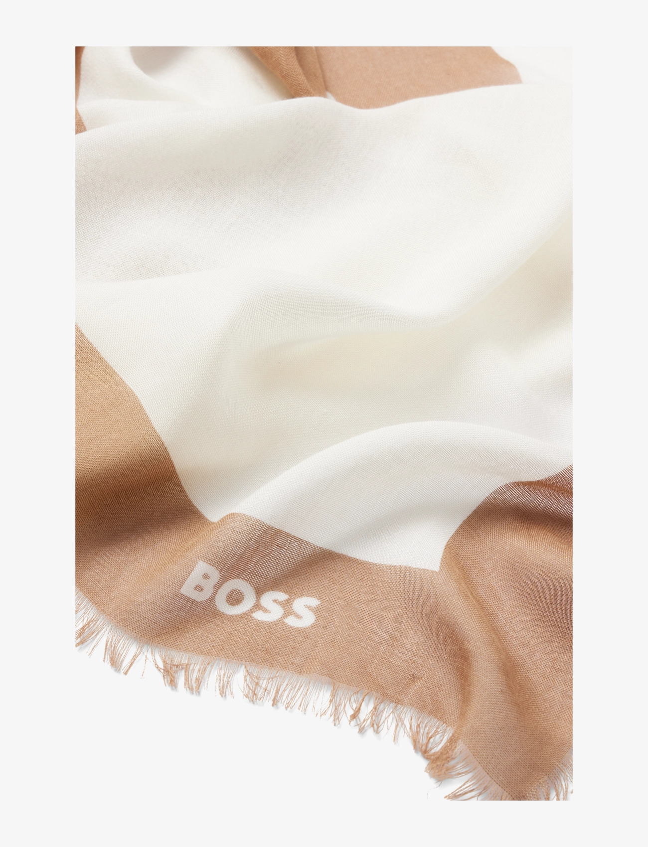 BOSS - C-Laikyn_1 - open white - 1