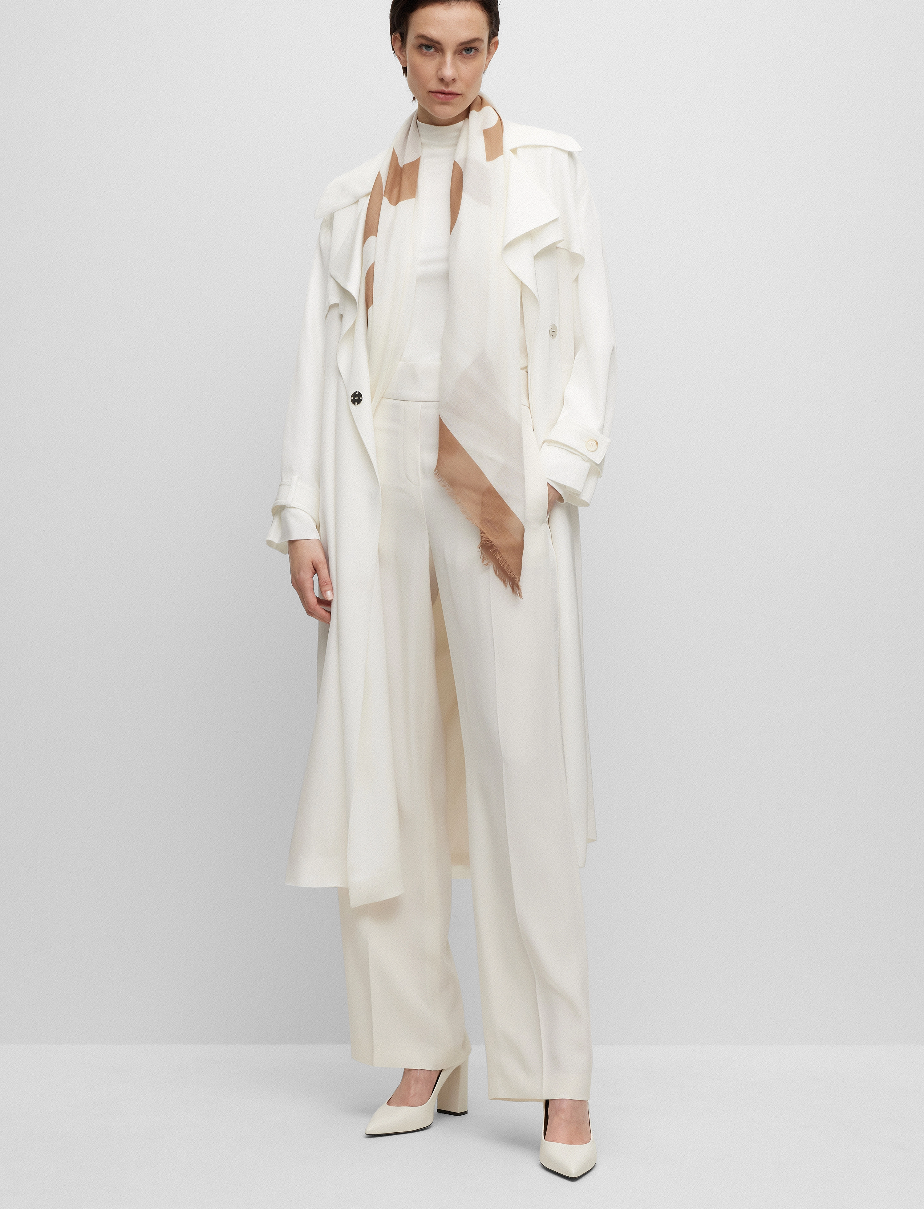 BOSS - C-Laikyn_1 - open white - 2