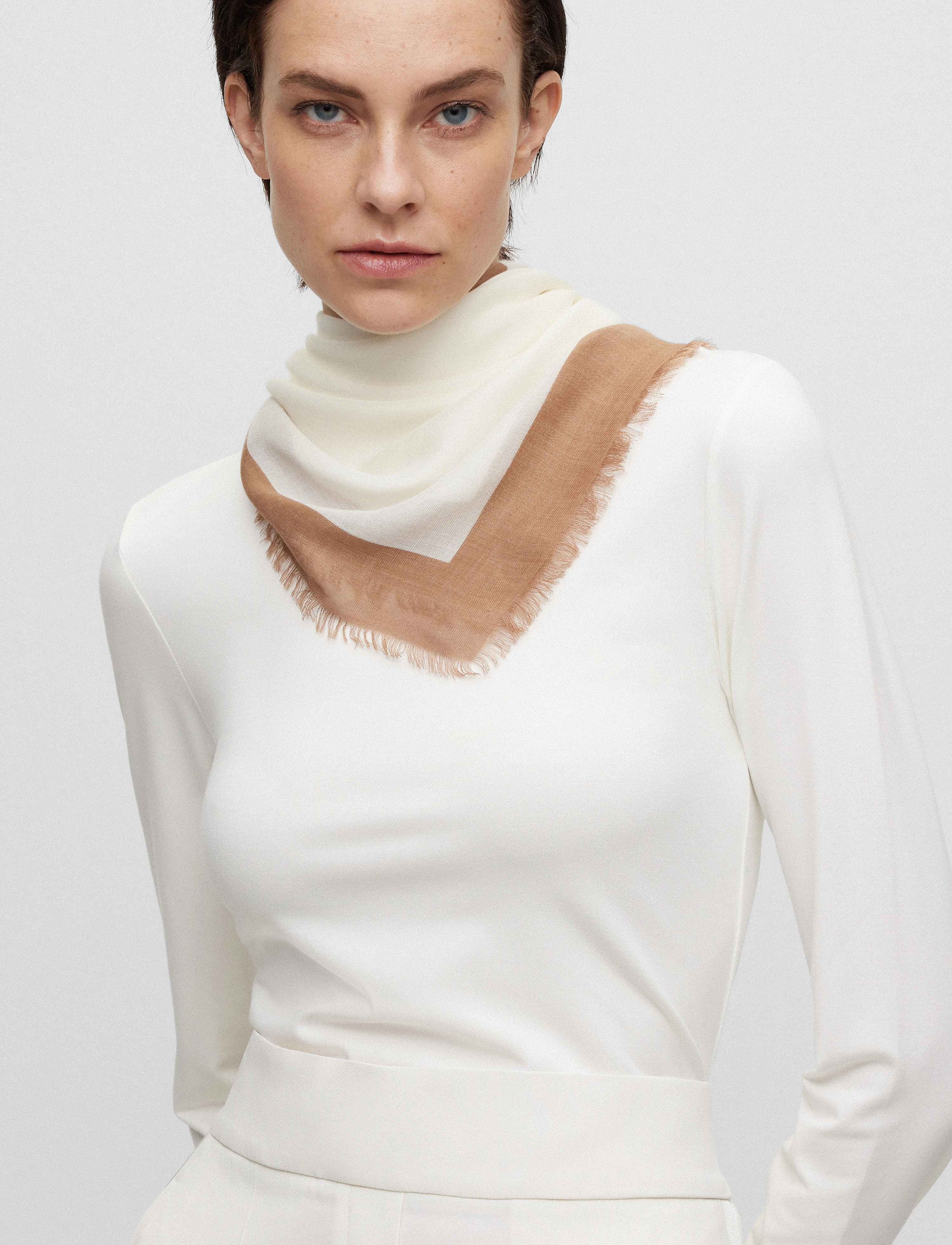 BOSS - C-Laikyn_1 - open white - 3