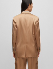 BOSS - Jacuri - odzież imprezowa w cenach outletowych - medium beige - 3