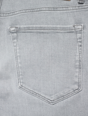 BOSS - Maine3 - slim jeans - silver - 4