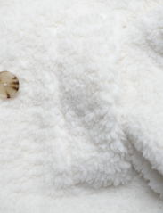 BOSS - Curmina - fake fur jakker - open white - 3