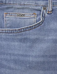 BOSS - Maine3 - regular piegriezuma džinsa bikses - medium blue - 2