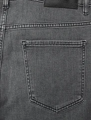 BOSS - Taber - tapered jeans - dark grey - 4