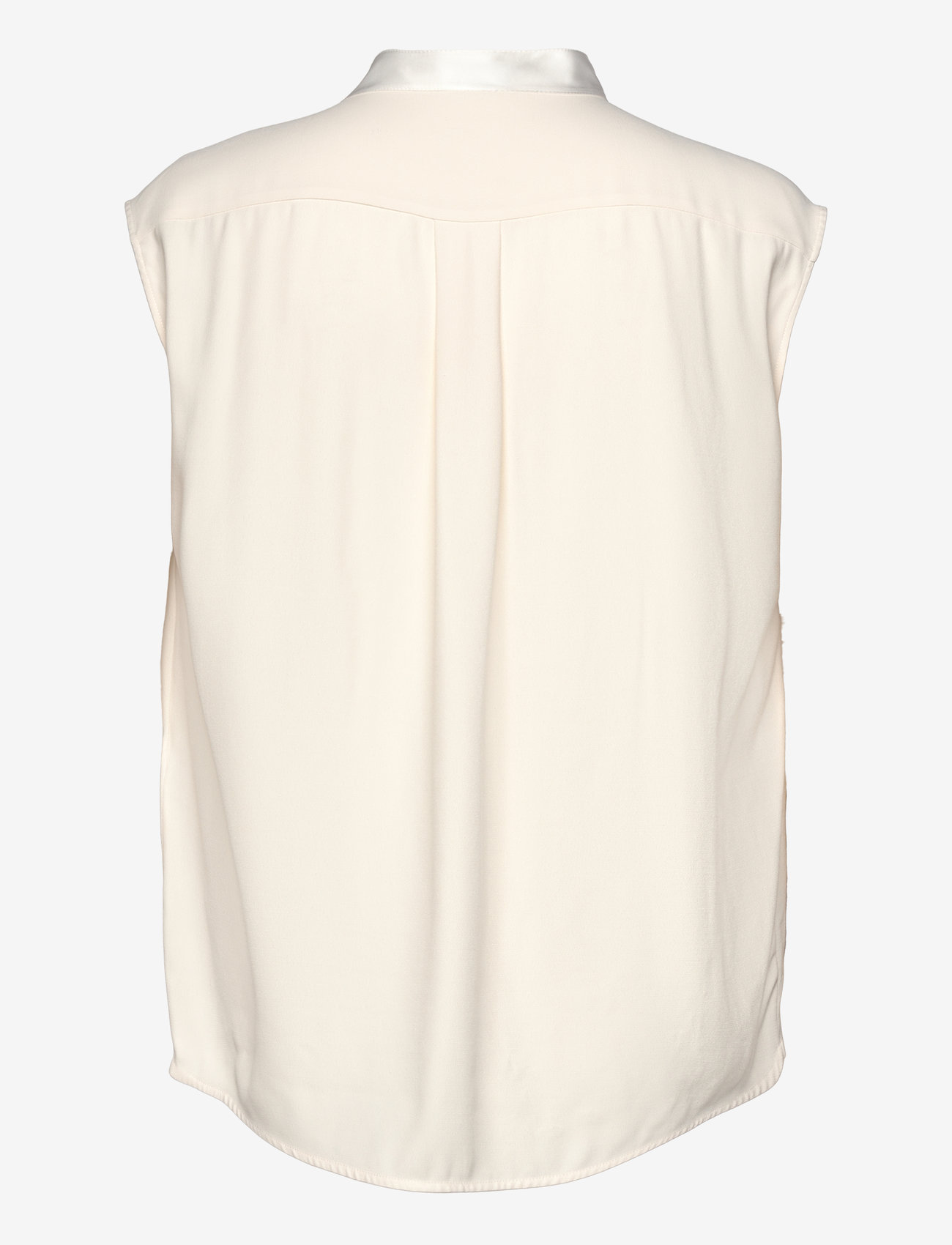 BOSS - Bonelia - open white - 1