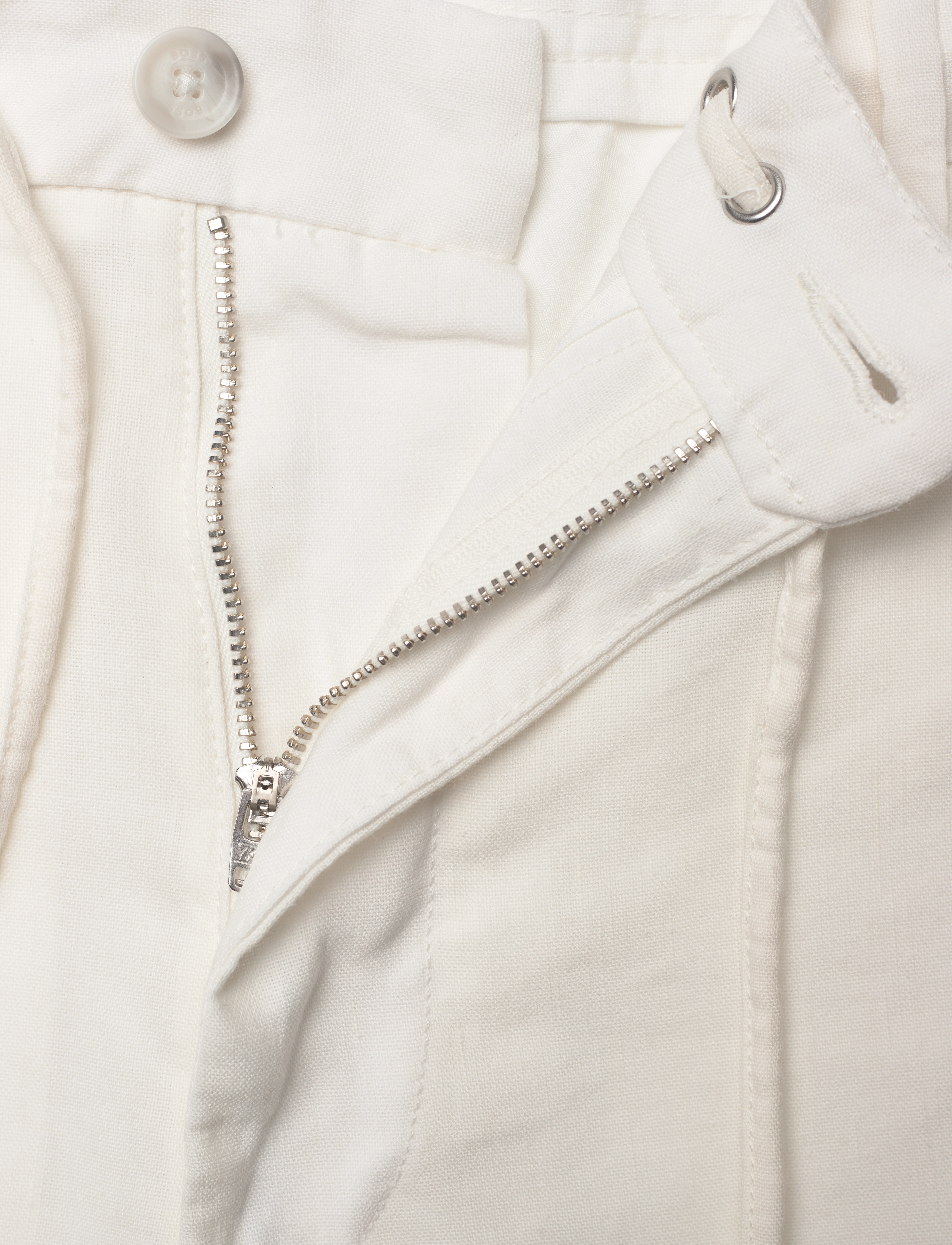 BOSS - C-Kane-RDS-Shorts - linneshorts - white - 3
