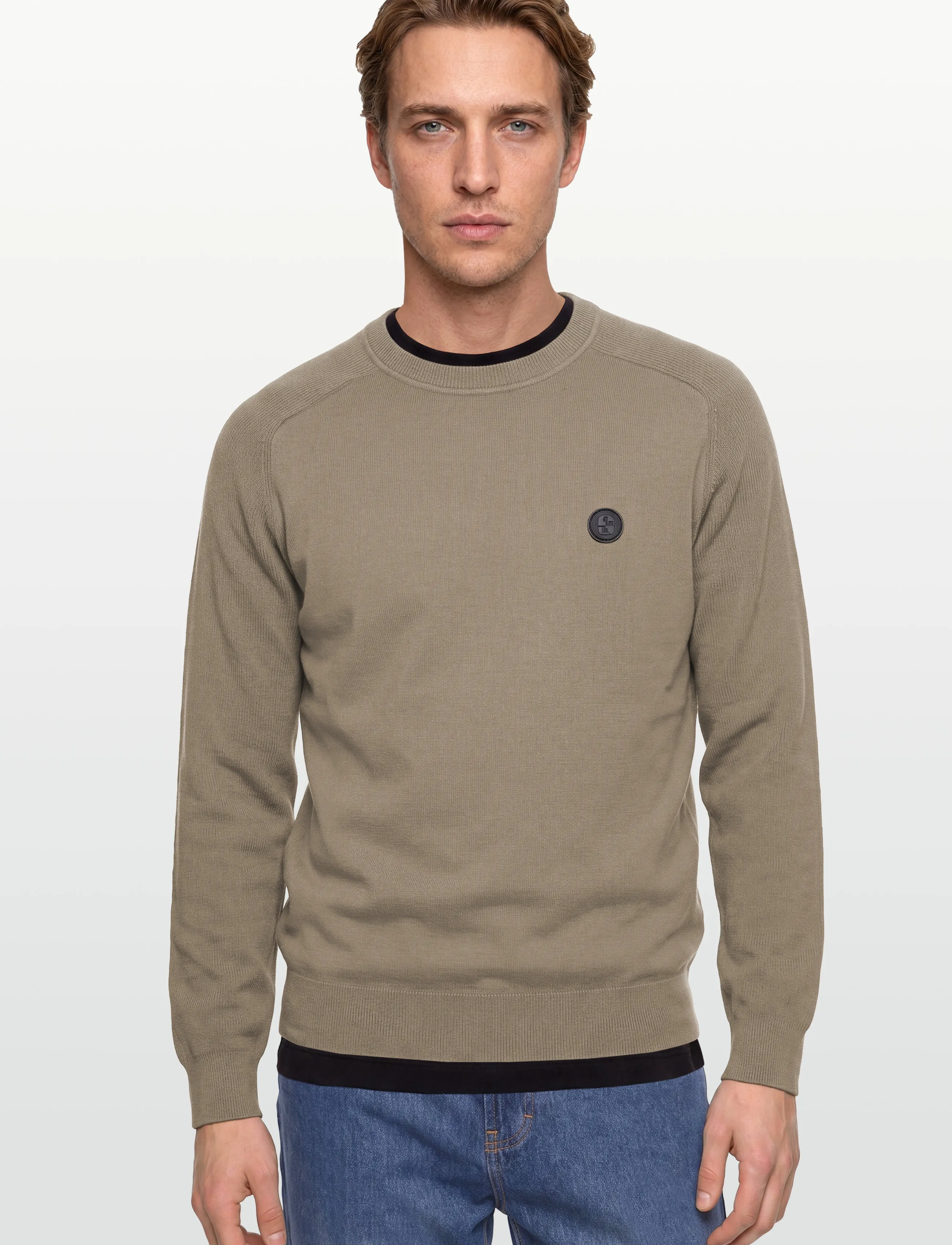 BOSS - C-Illian - rundhals - open brown - 3
