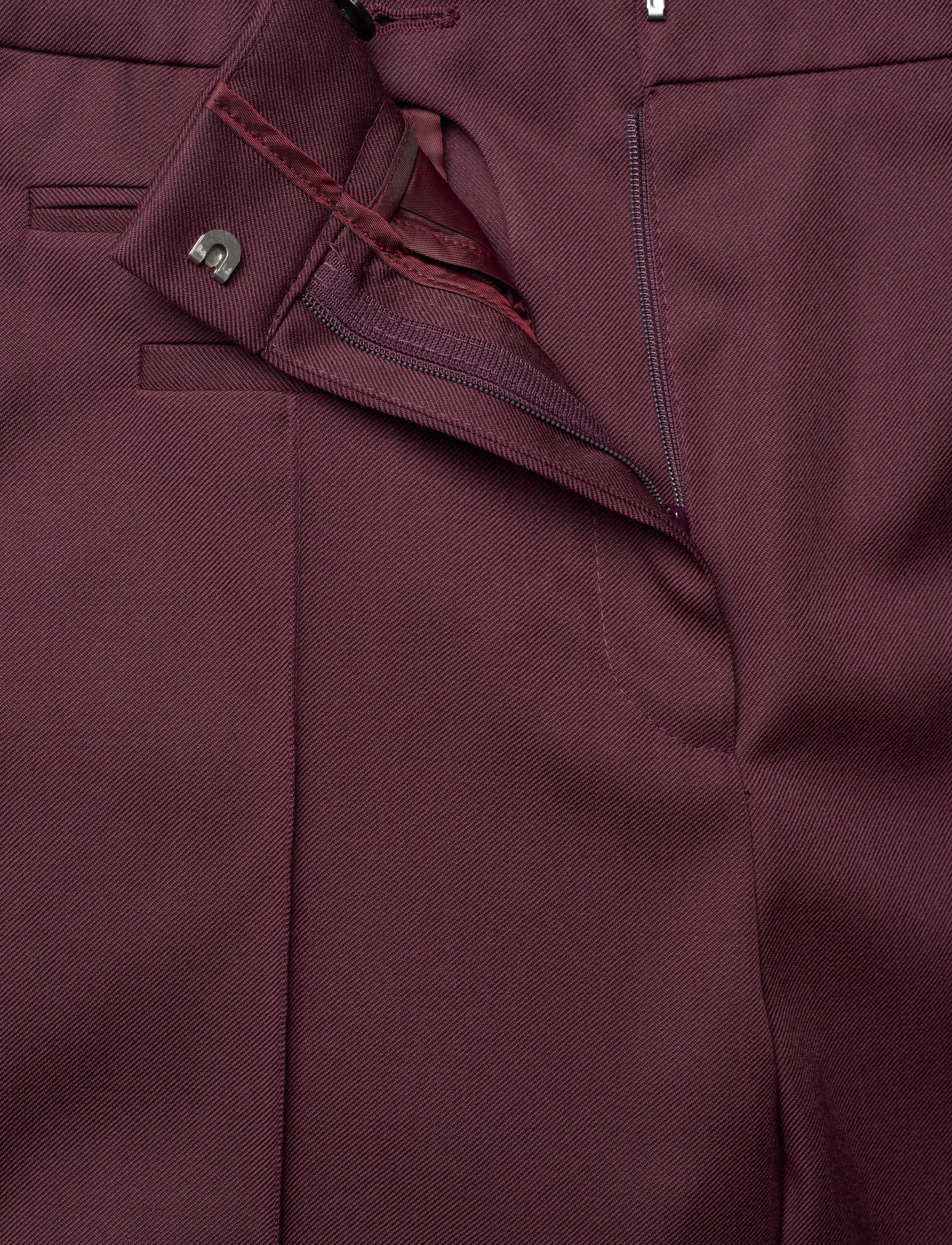 BOSS - Talimia - sérsniðnar buxur - dark purple - 3