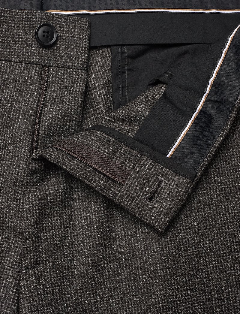 BOSS - C-Genius-253 - Ülikonnapüksid - dark brown - 3