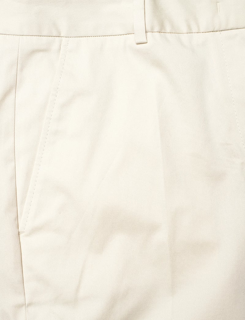 BOSS - Tapria-Crop2 - capri bukser - open white - 2