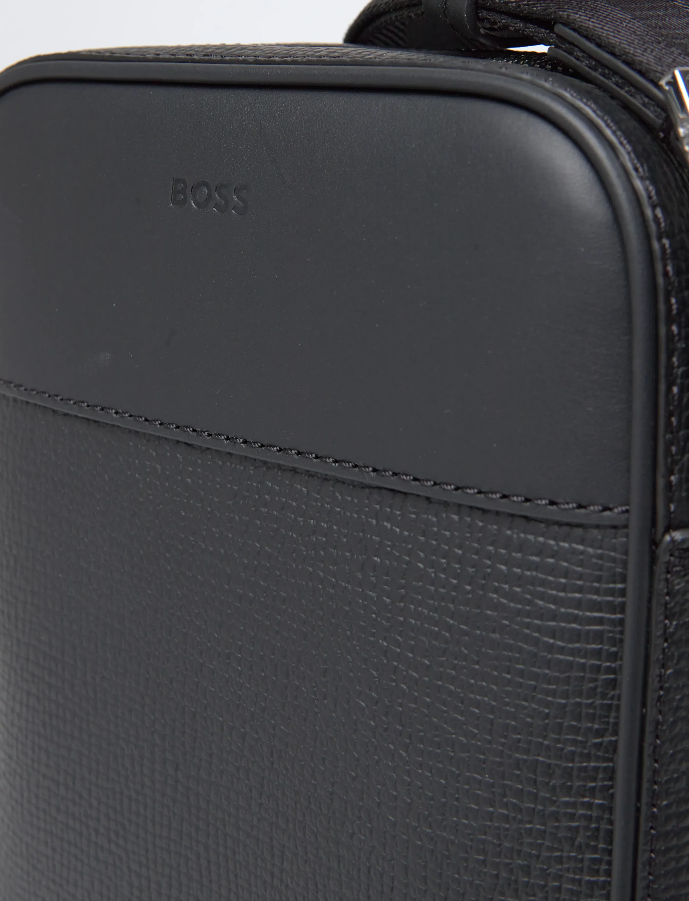 BOSS - New Crosstown WI_NS - black - 4