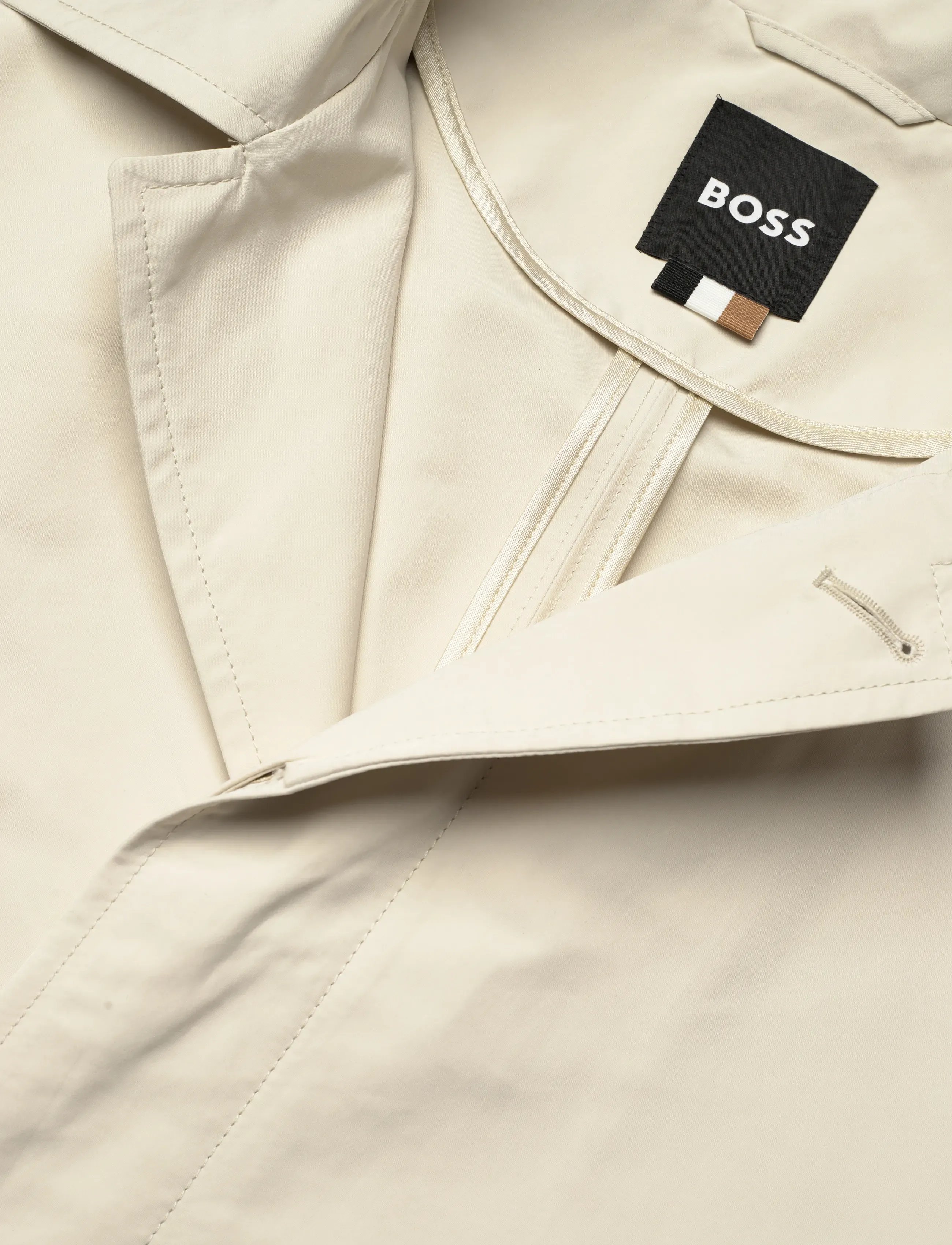 BOSS - C-Colin-261F - vihmamantlid - open white - 2