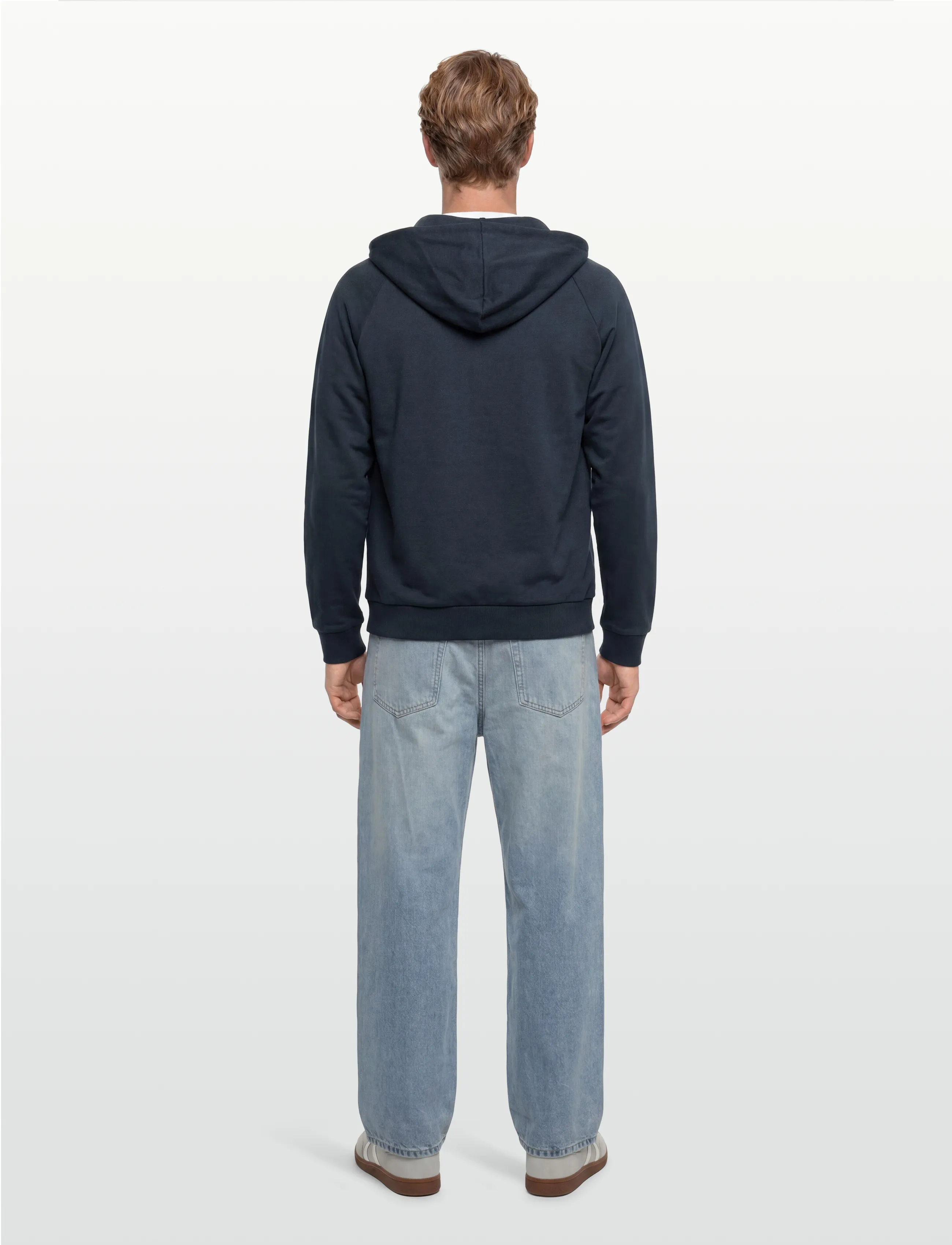 Authentic marinblå sweatshirt 4