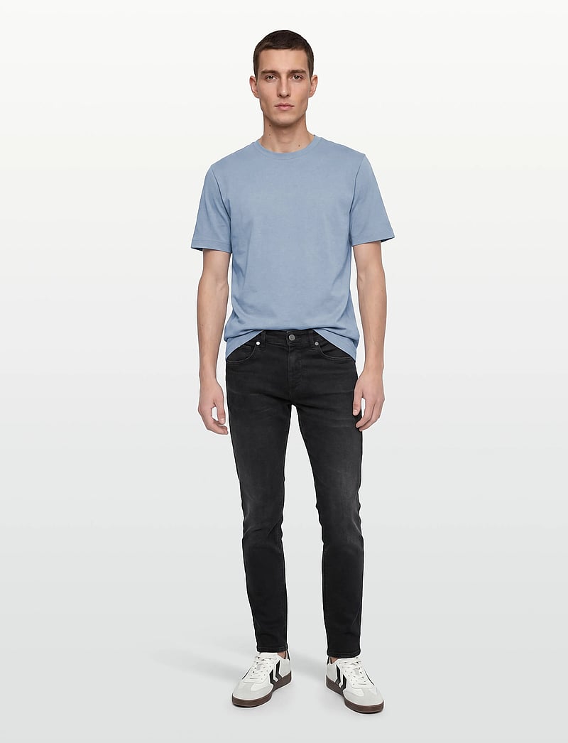BOSS - H-Re.Maine - regular jeans - black - 0