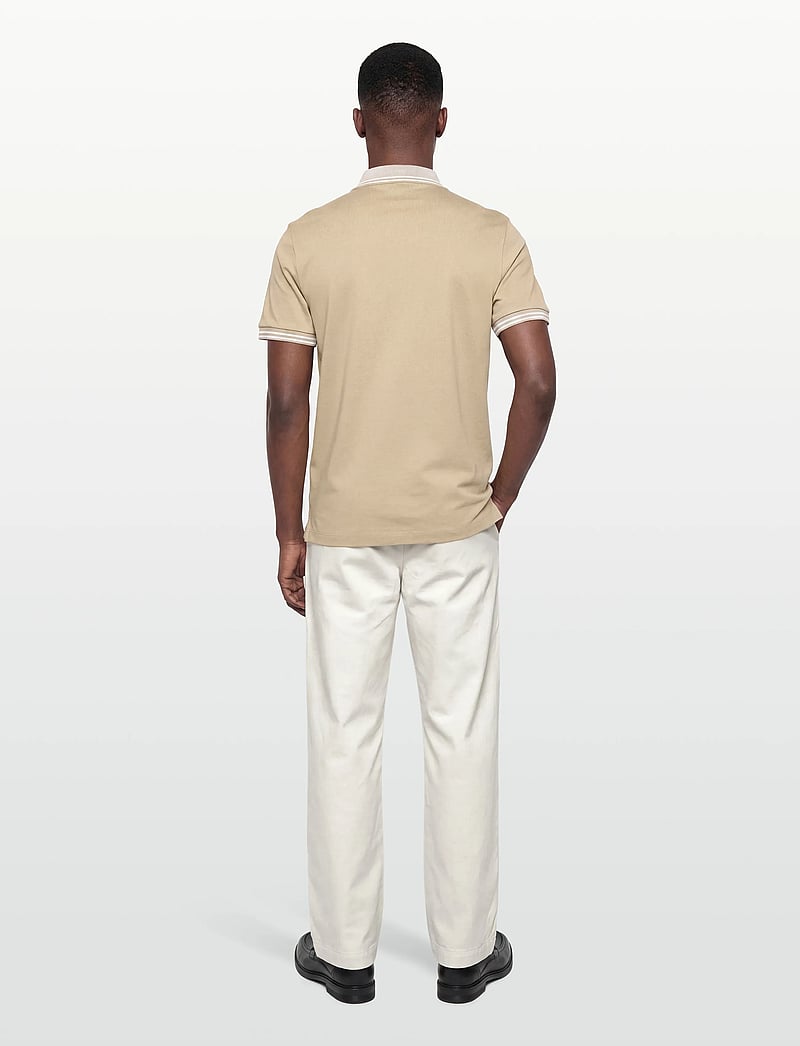 BOSS - H-Phillipson 238 - kurzärmelig - open beige - 4