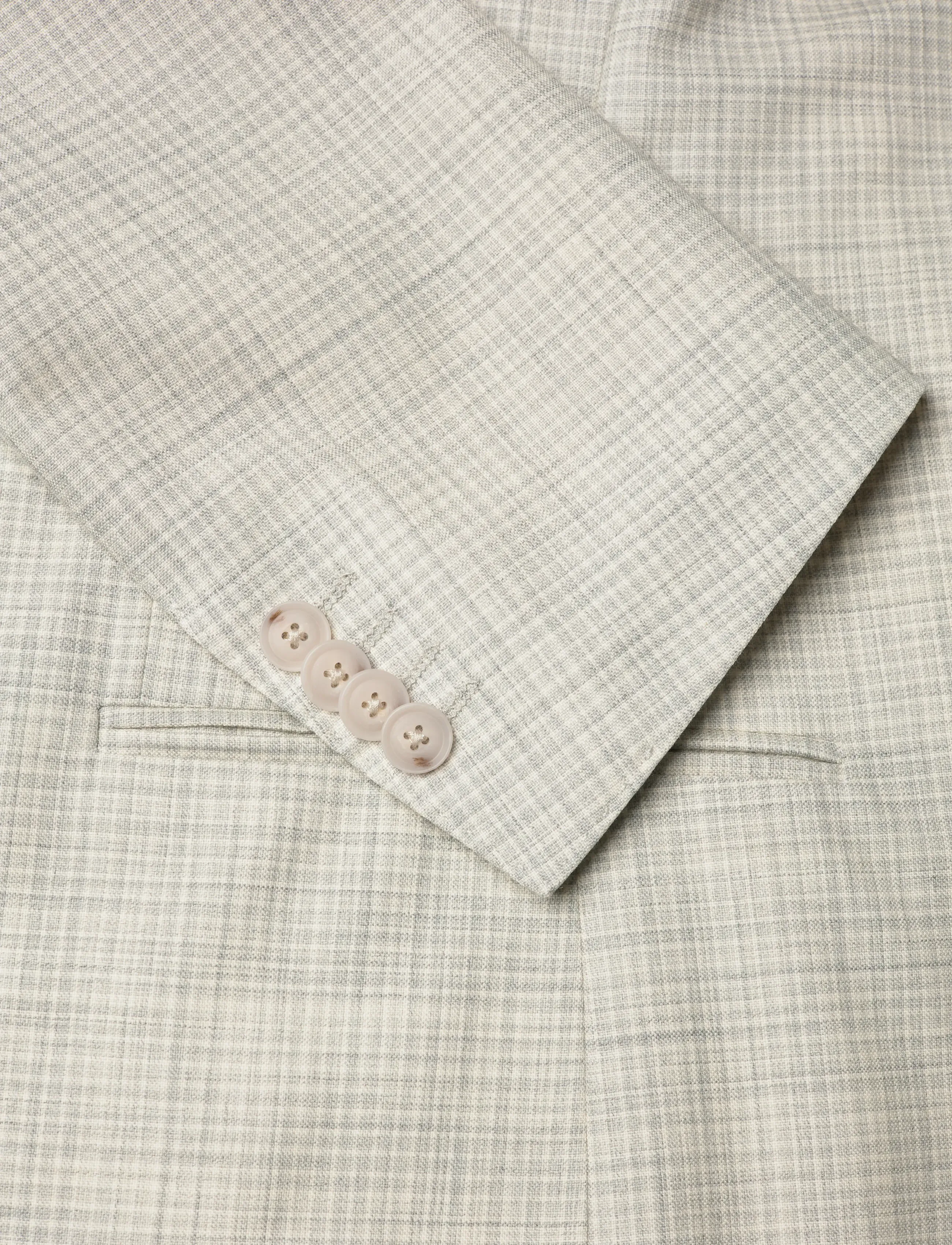 BOSS - C-Huge-2pcs-261 - kahe rinnatisega ülikonnad - open grey - 5