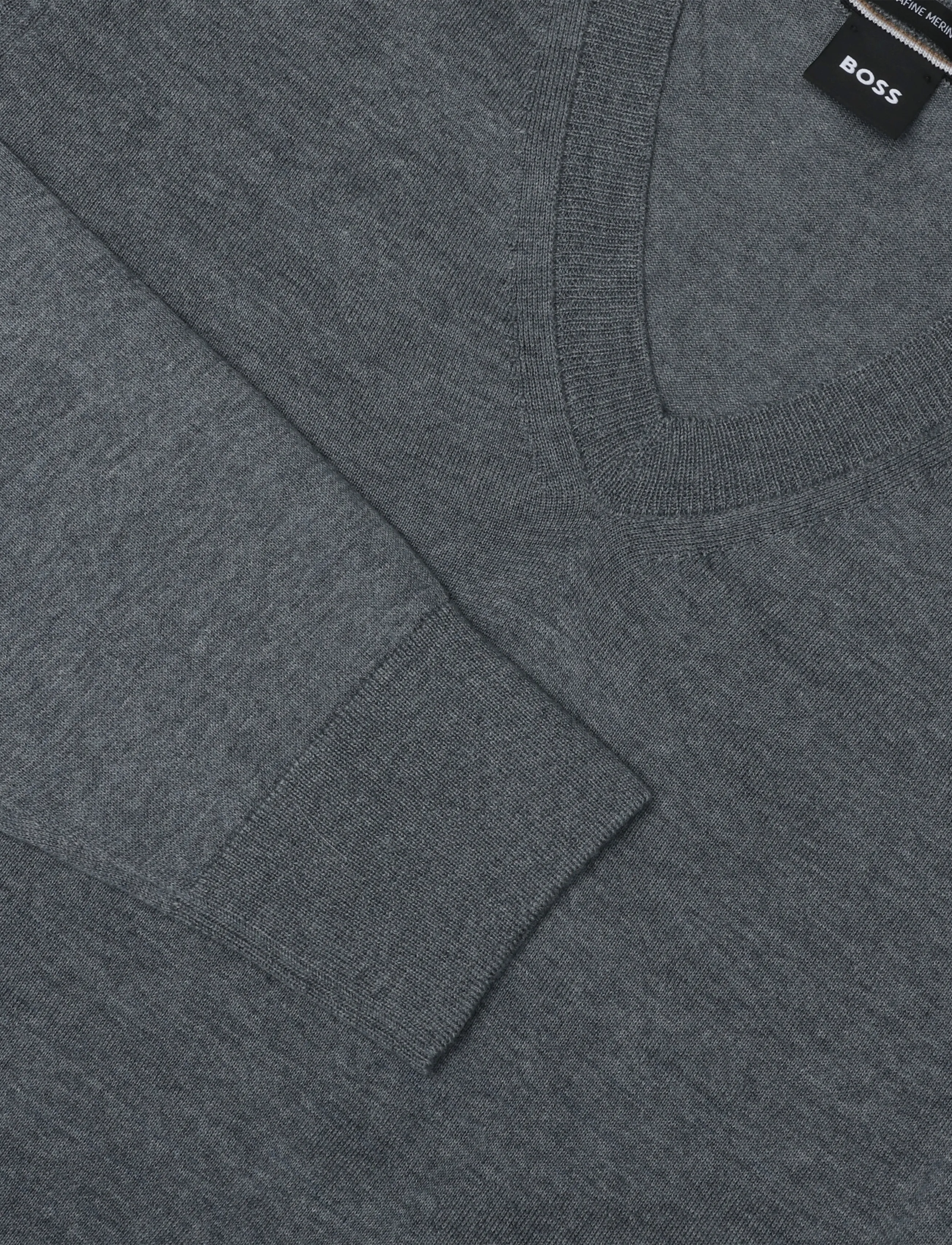 BOSS - H-Melba - v-kaelusega - medium grey - 2