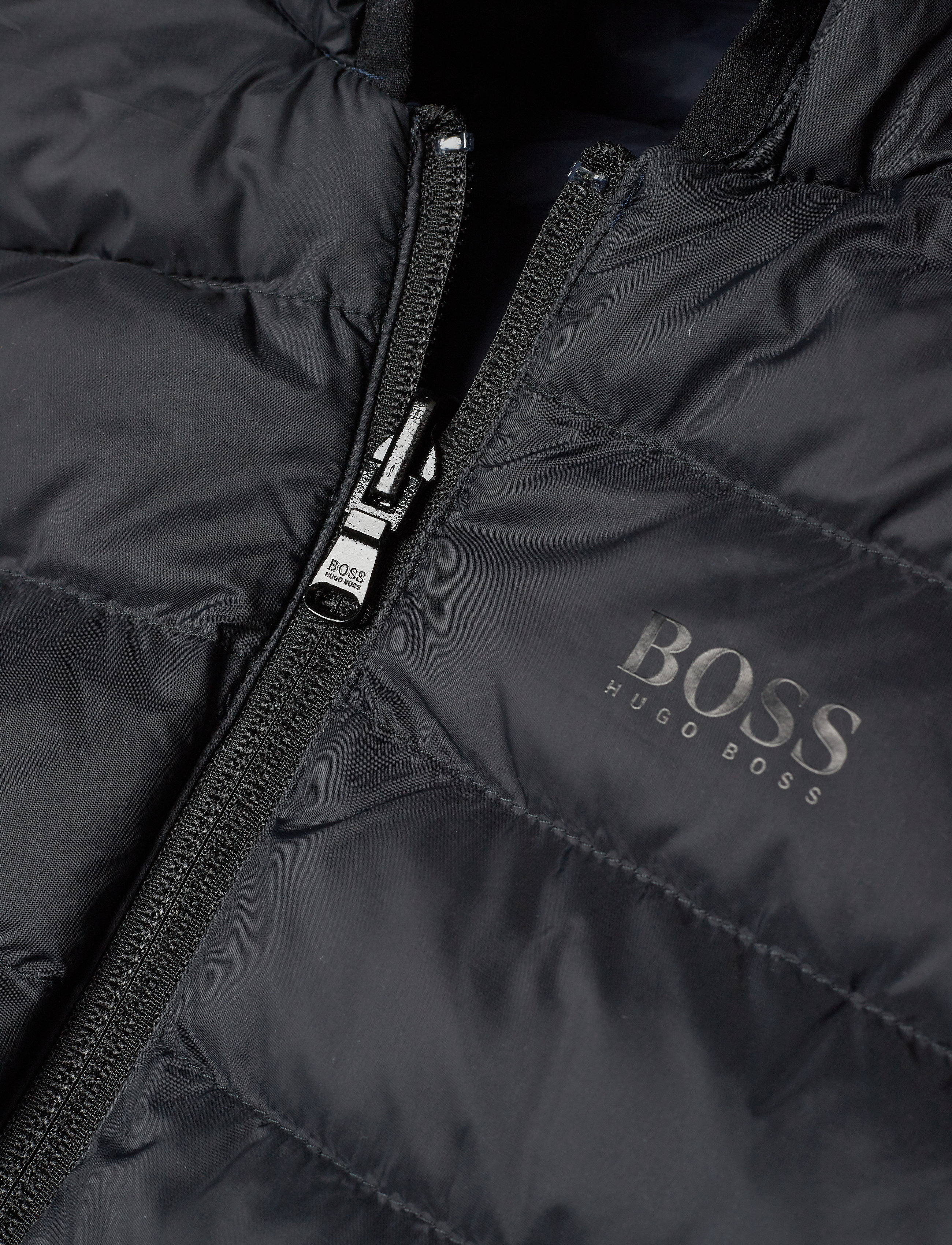 BOSS - PUFFER JACKET SLEEVELESS - navy - 5