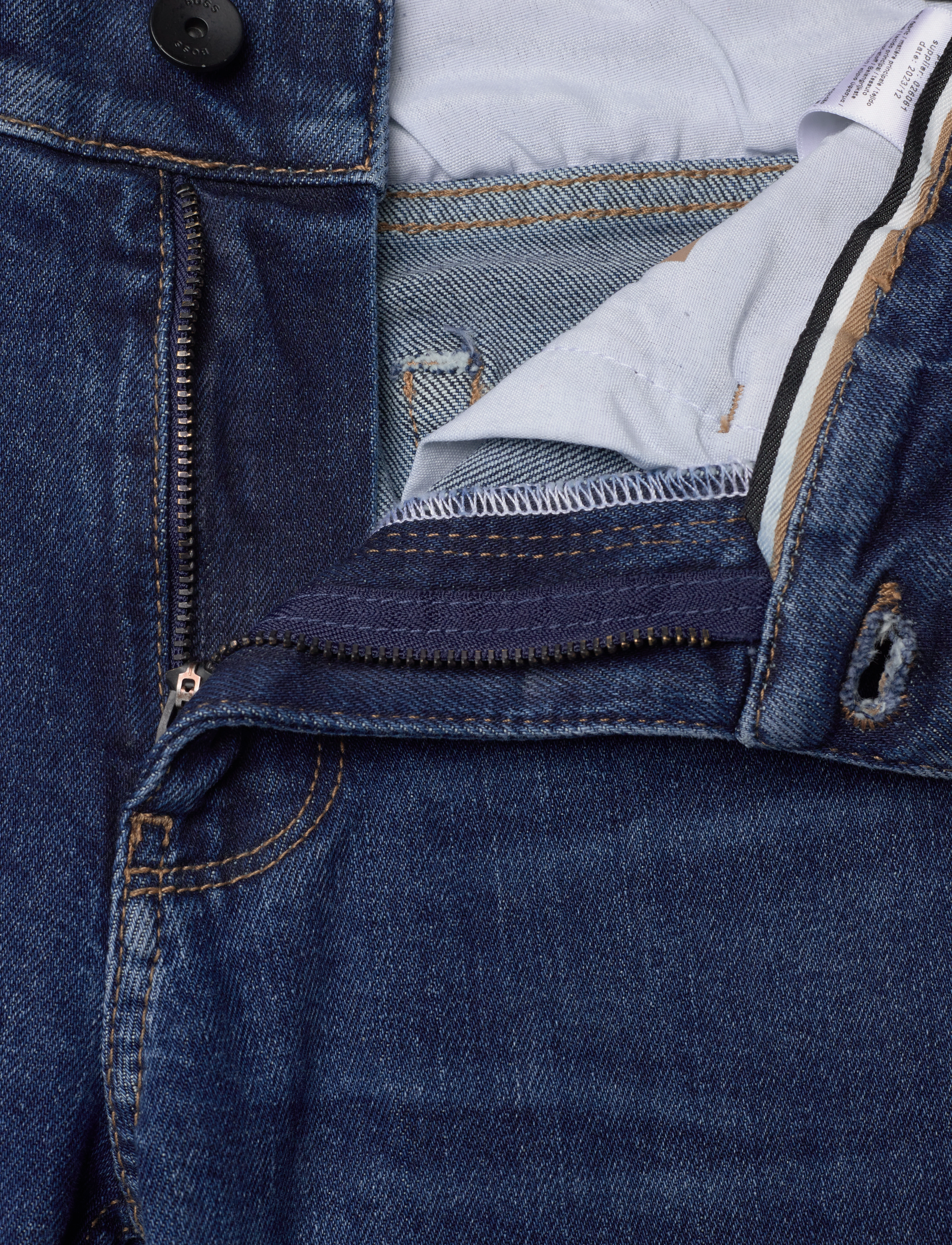 BOSS - DENIM TROUSERS - stone pulverisation - 4