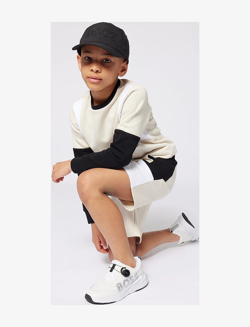 BOSS - BERMUDA SHORTS - lühikesed dressipüksid - sand - 3