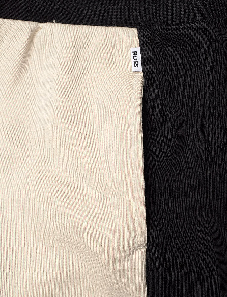 BOSS - BERMUDA SHORTS - dresowe szorty - sand - 5