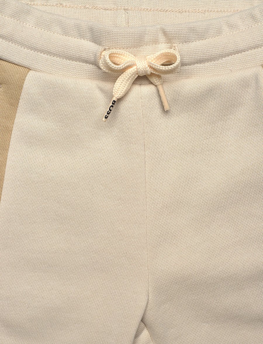 BOSS - BERMUDA SHORTS - sweatshorts - sand - 3