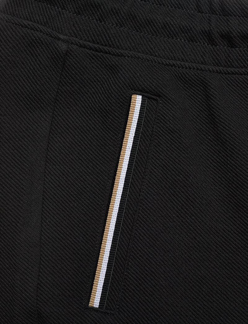 BOSS - BERMUDA SHORTS - casual shorts - black - 2