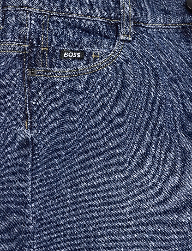 BOSS - DENIM SHORTS - jeansshorts - double stone + brush - 2