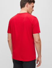 BOSS - Tee Curved - lyhythihaiset - medium red - 4