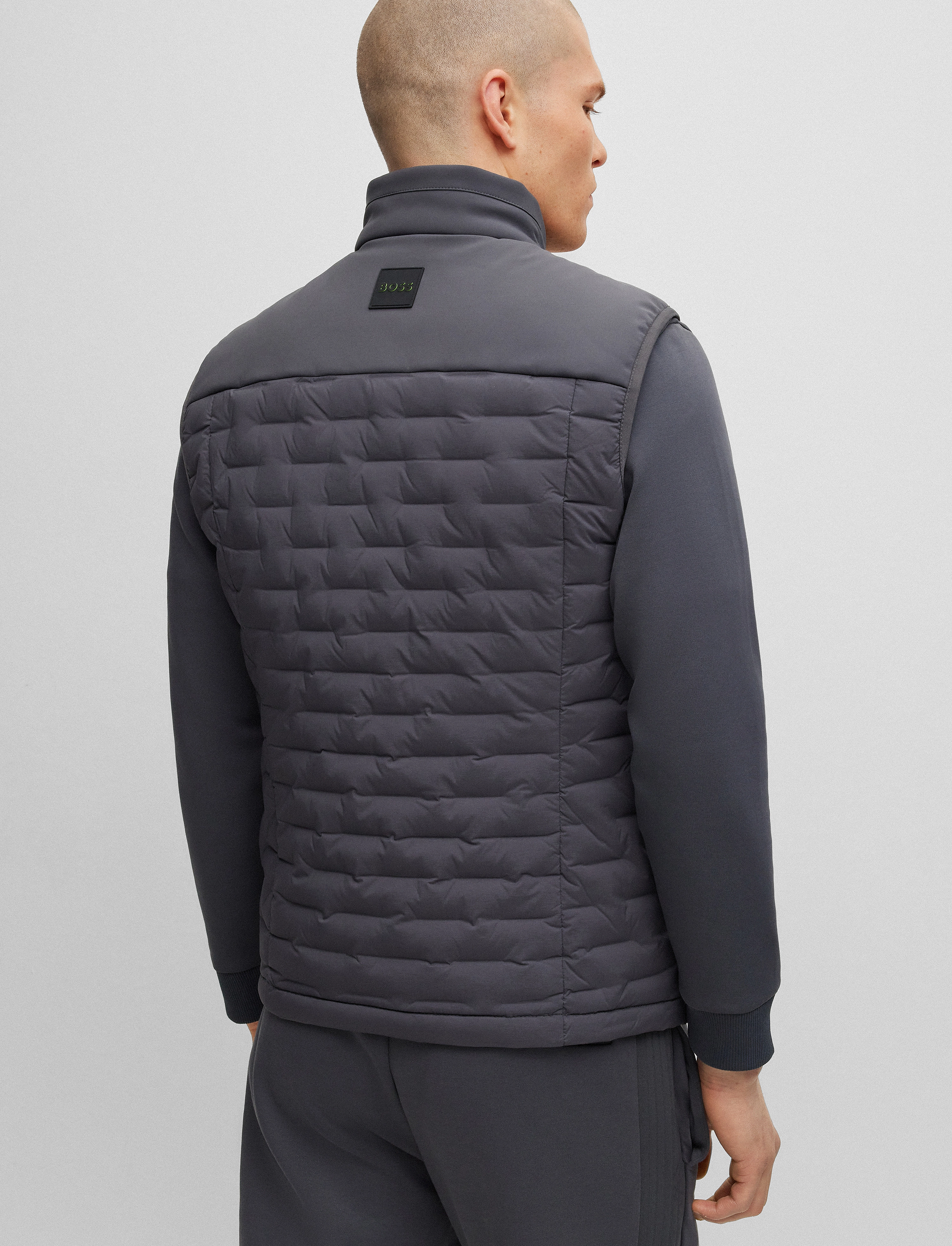 BOSS - V_Petrick - dark grey - 2