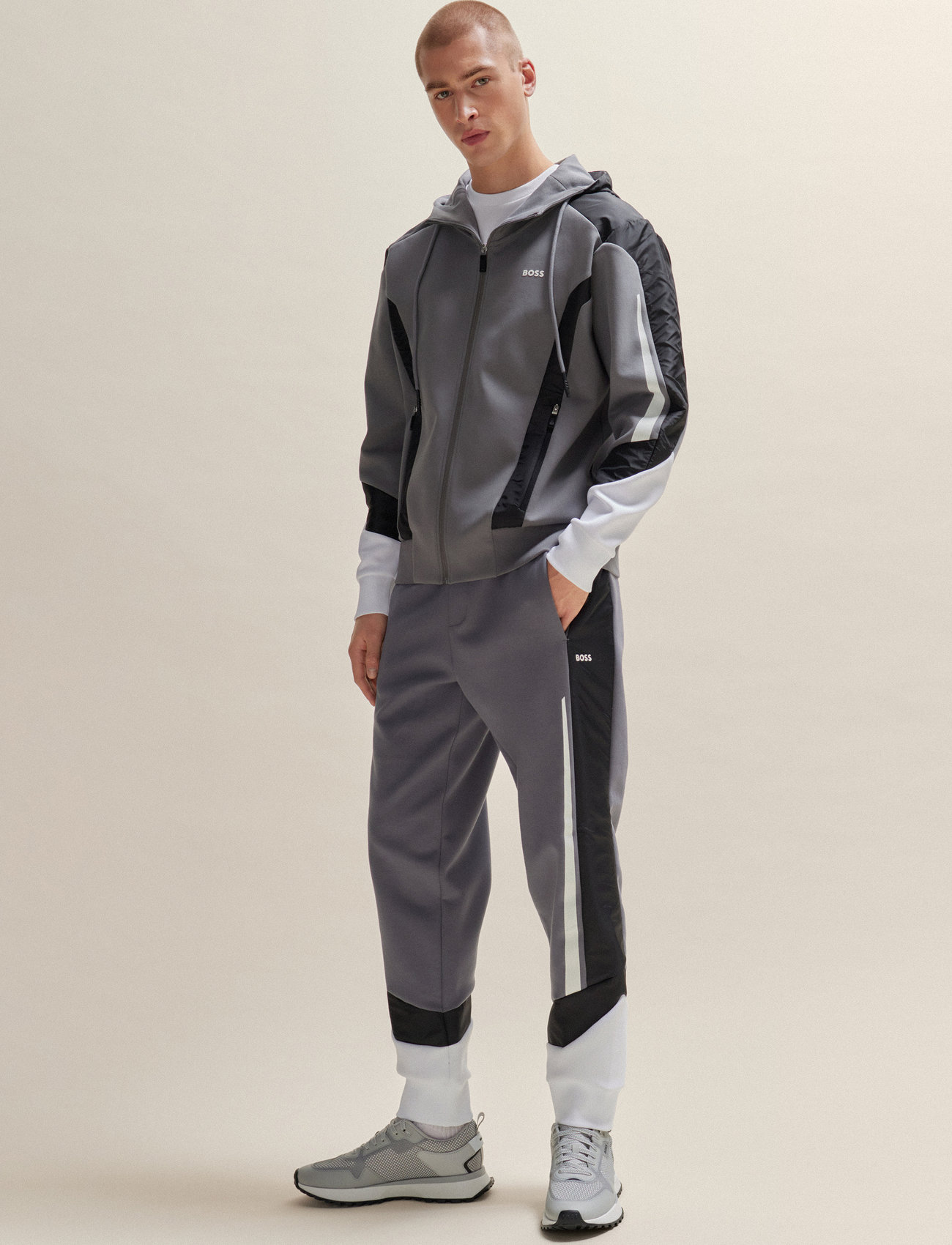BOSS - Hadikon - sweatpants - medium grey - 1