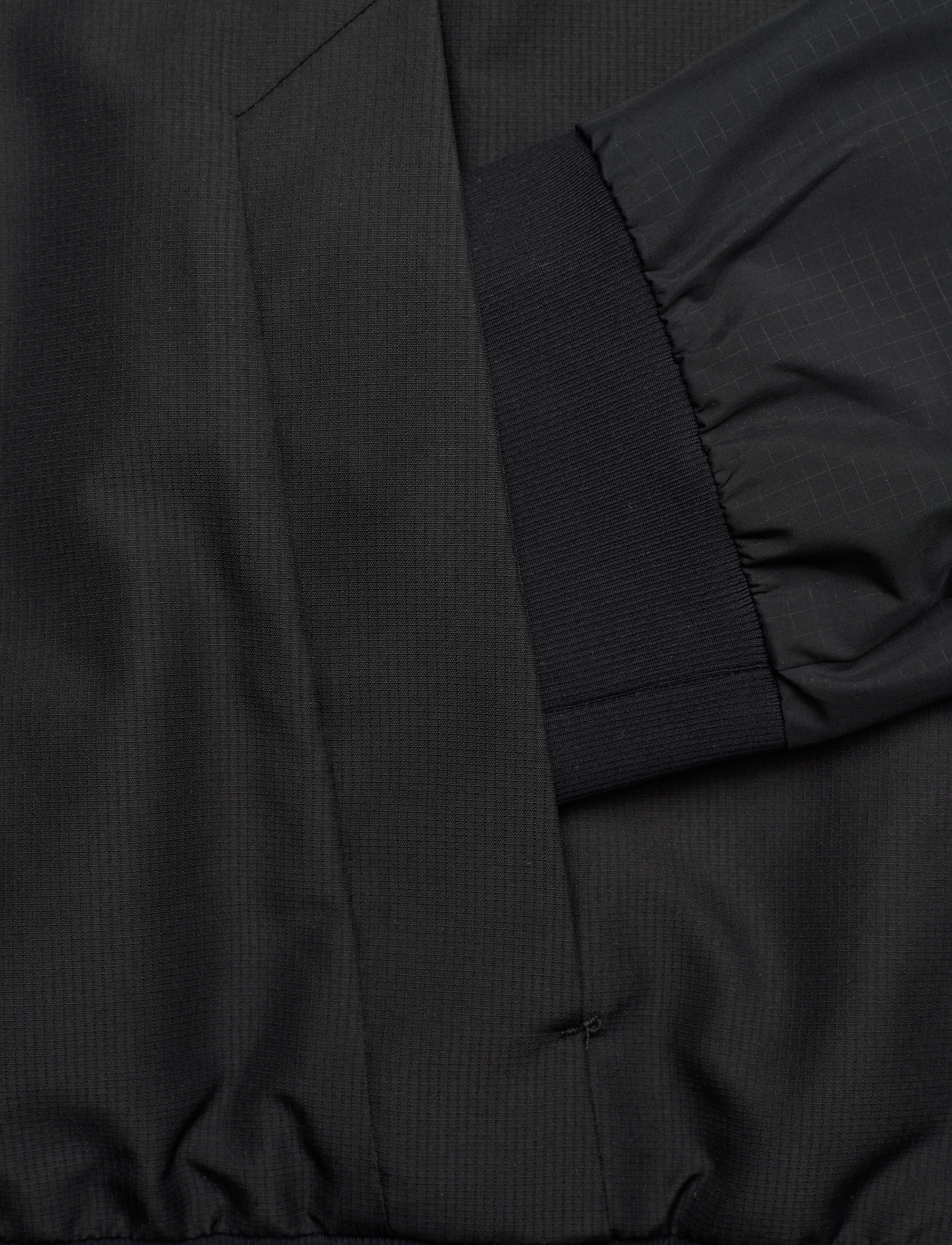 BOSS - J_Larzac - black - 4