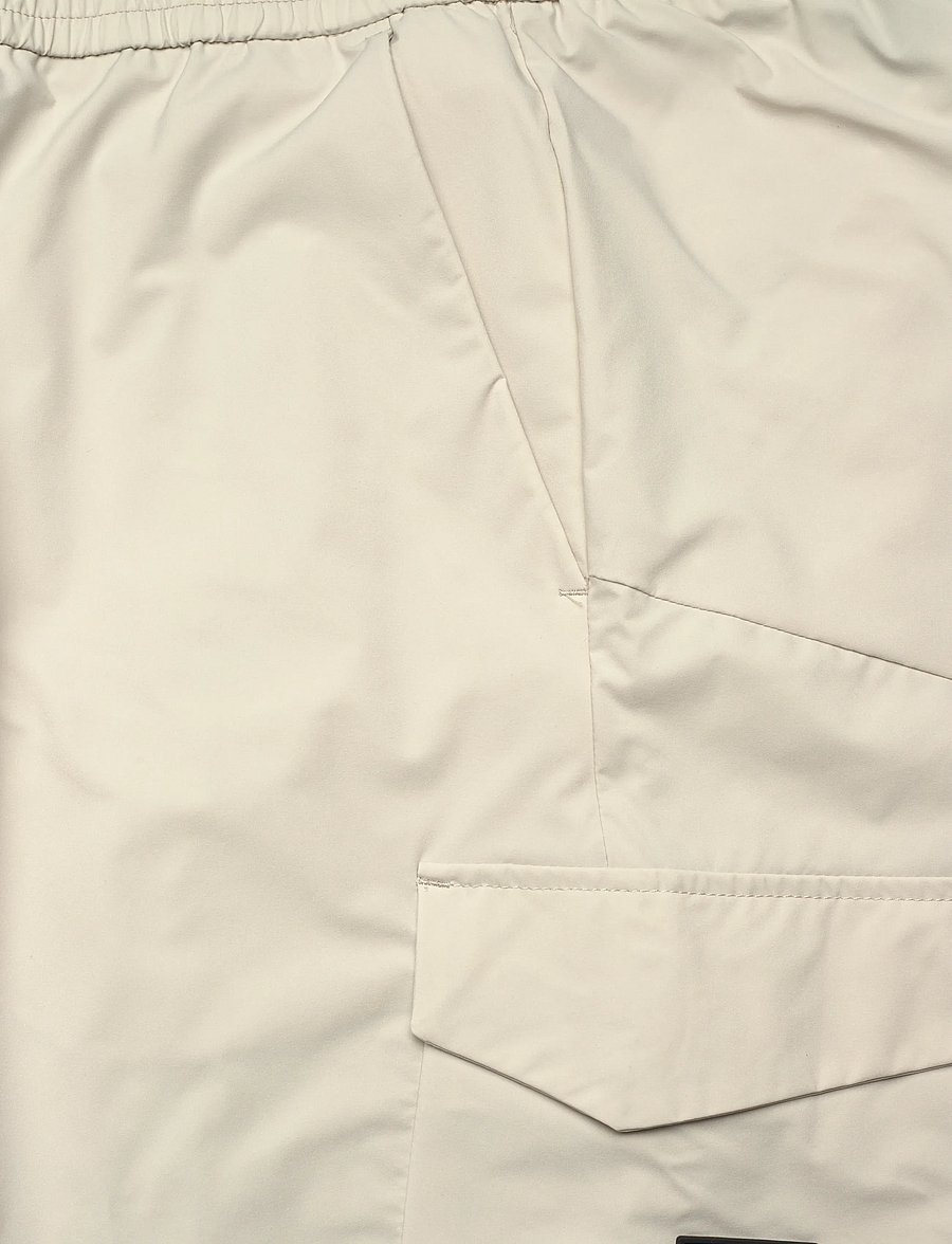 BOSS - S_Urbanex-Cargo - vabaaja lühikesed püksid - light beige - 2