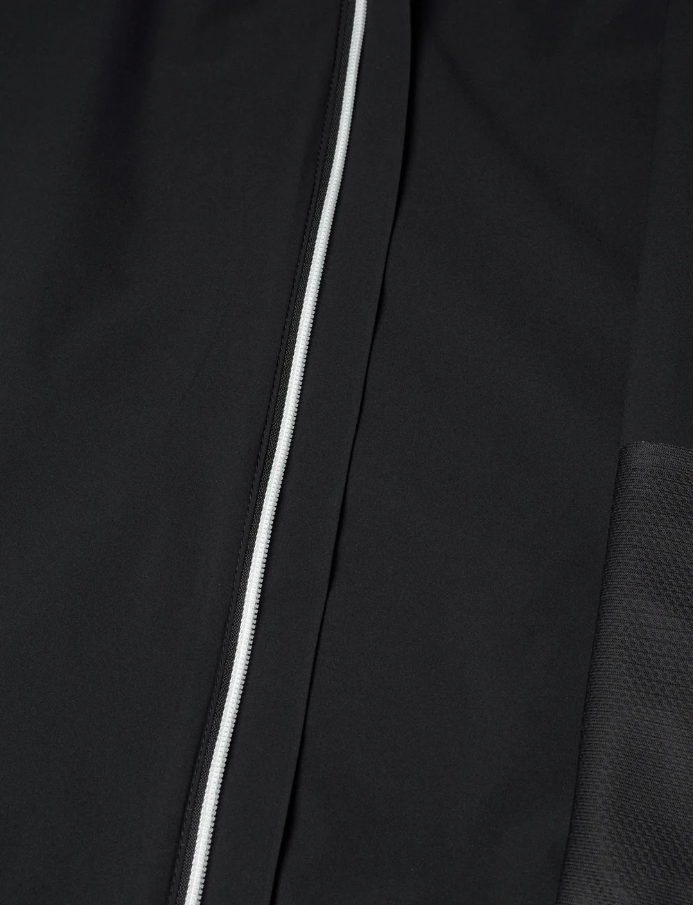 BOSS - J_Alley - spordijakid - black - 4