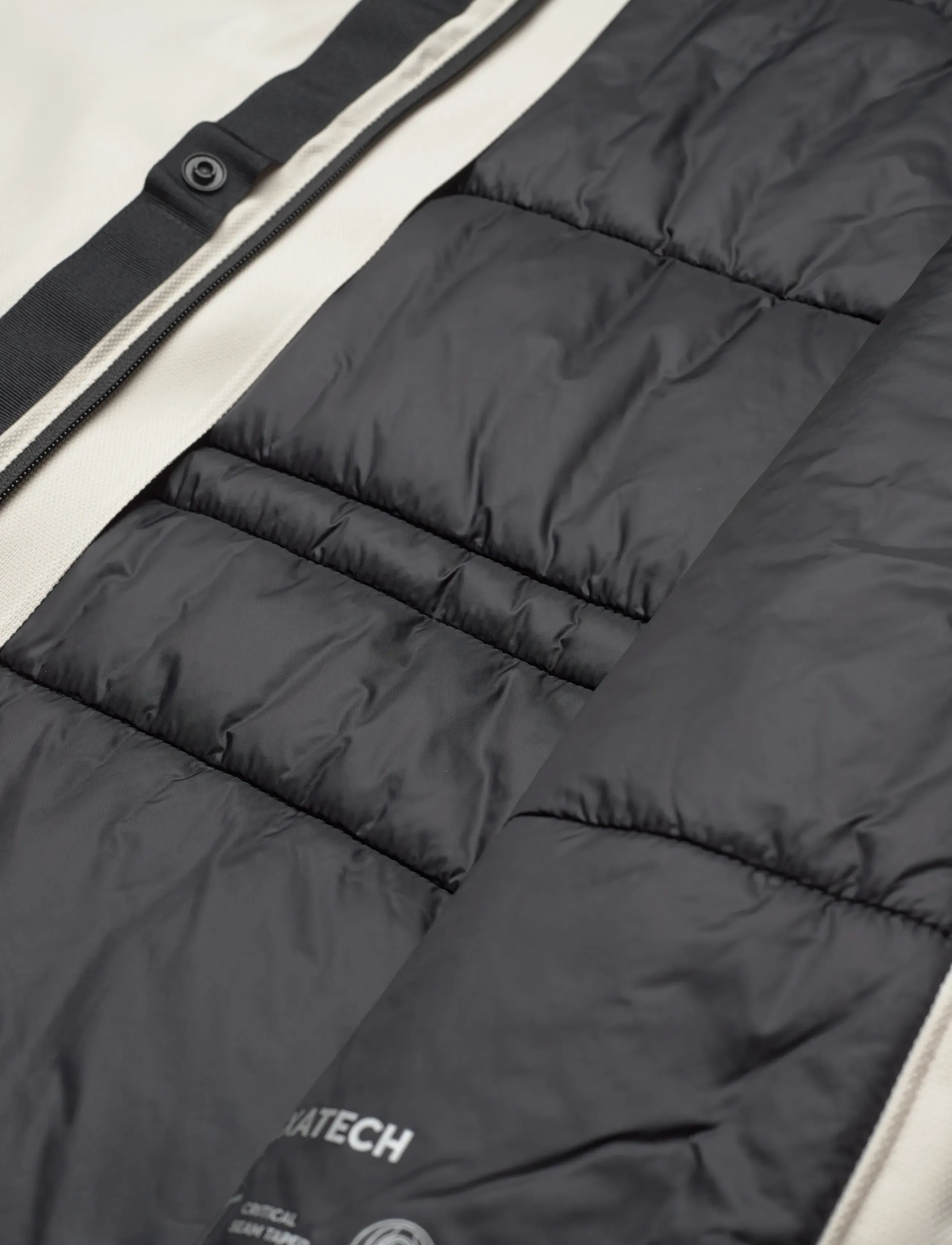 BOSS - OW_Hexatech Parka - sportsjakker - open white - 5