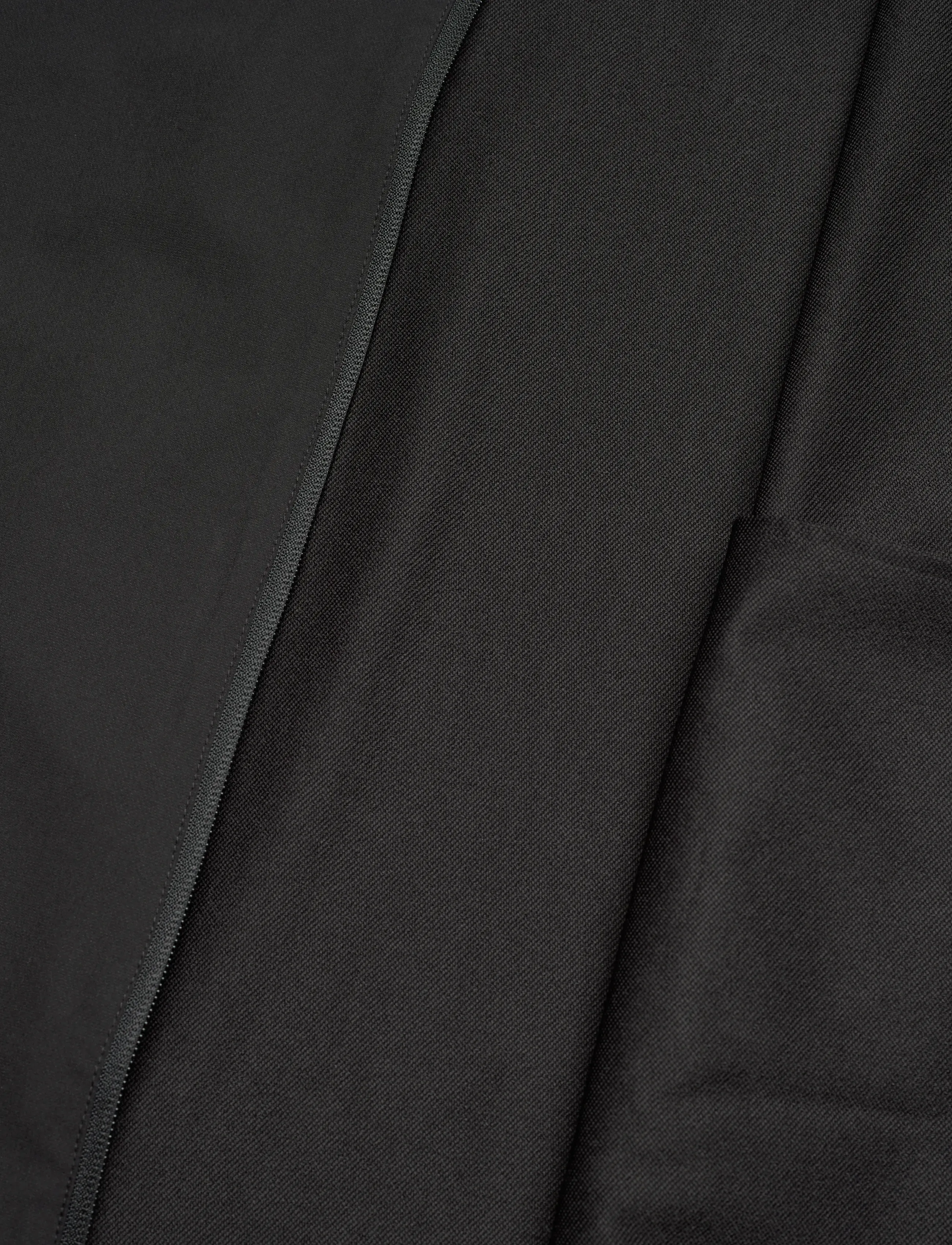 BOSS - B_Expedit L - black - 4