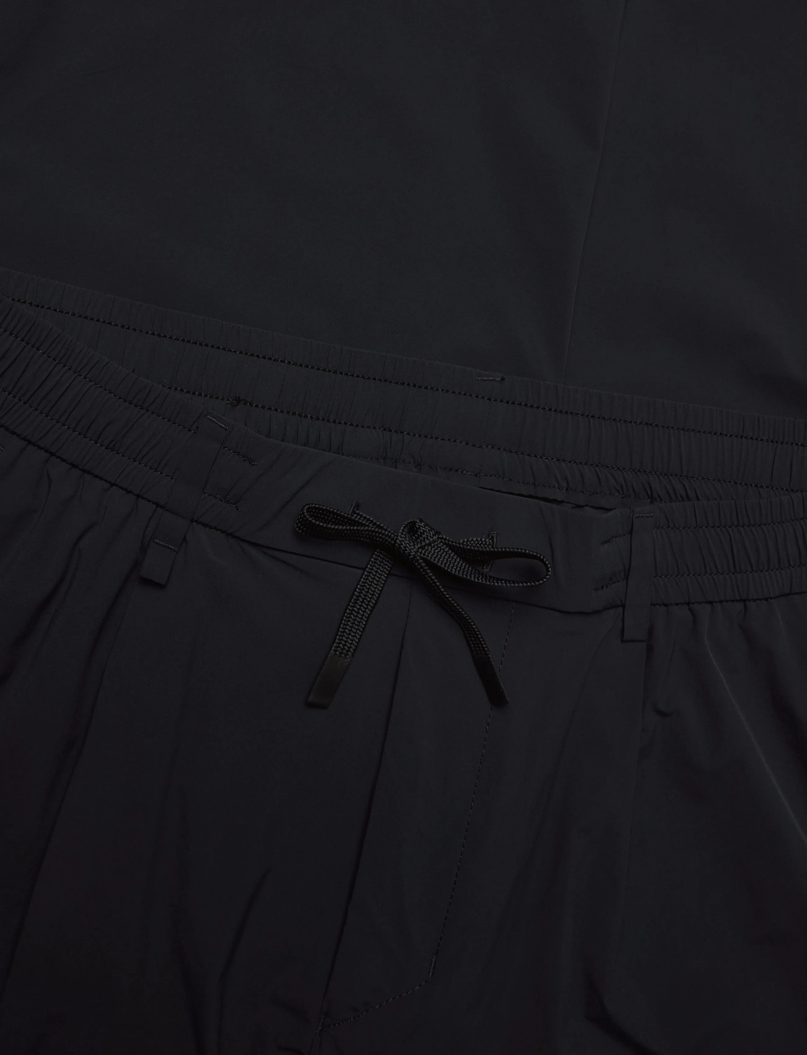 BOSS - TR_Convert-Pleat Long - black - 2