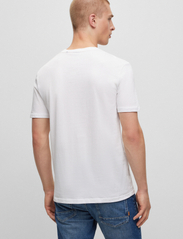 BOSS - Thinking 1 - kortärmade t-shirts - white - 8
