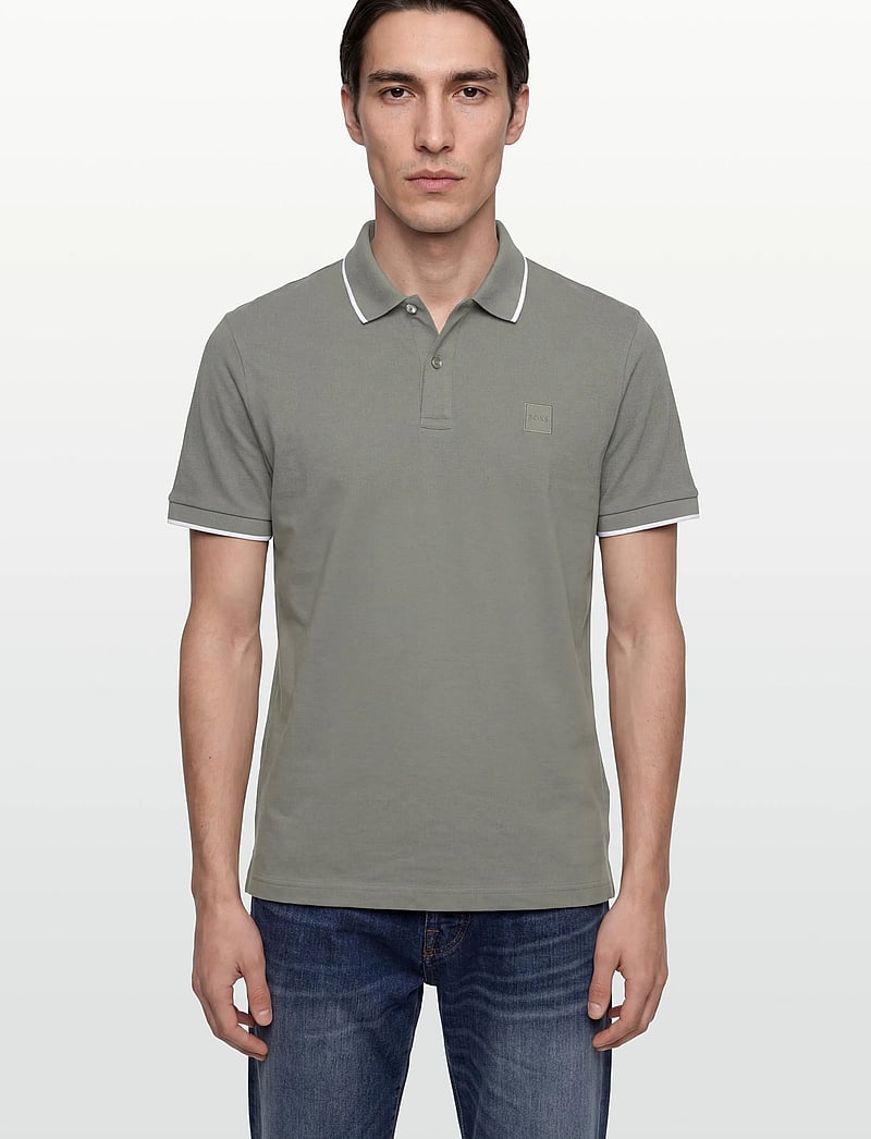 BOSS - Passertip - lühikeste varrukatega polod - open grey - 3