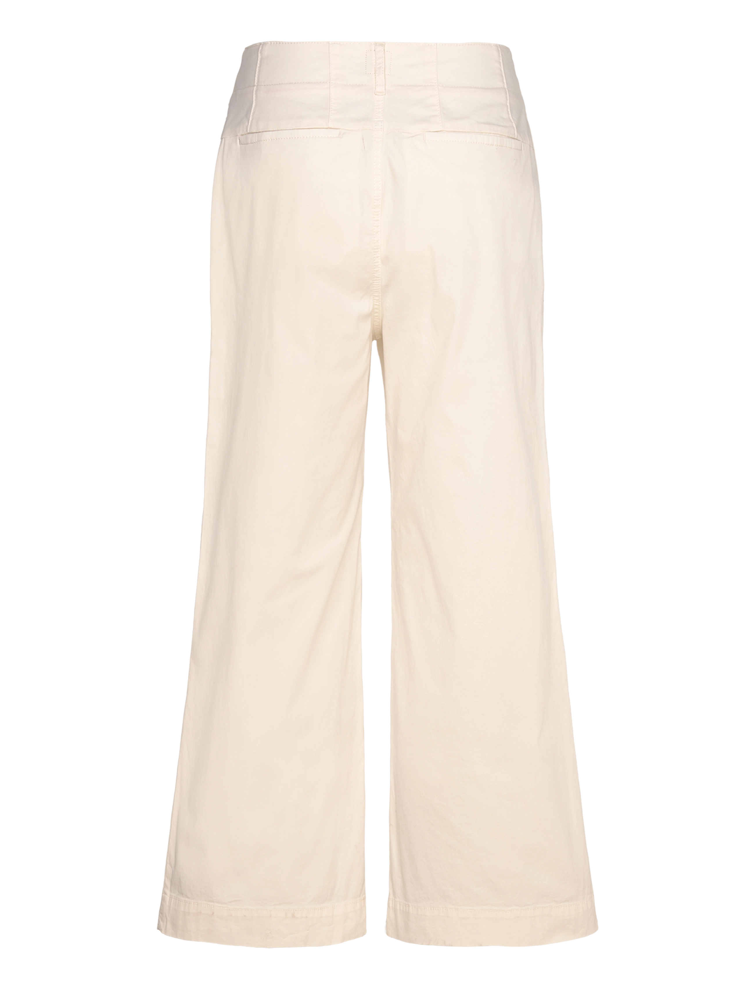 BOSS - C_Tahiana-D - open white - 1