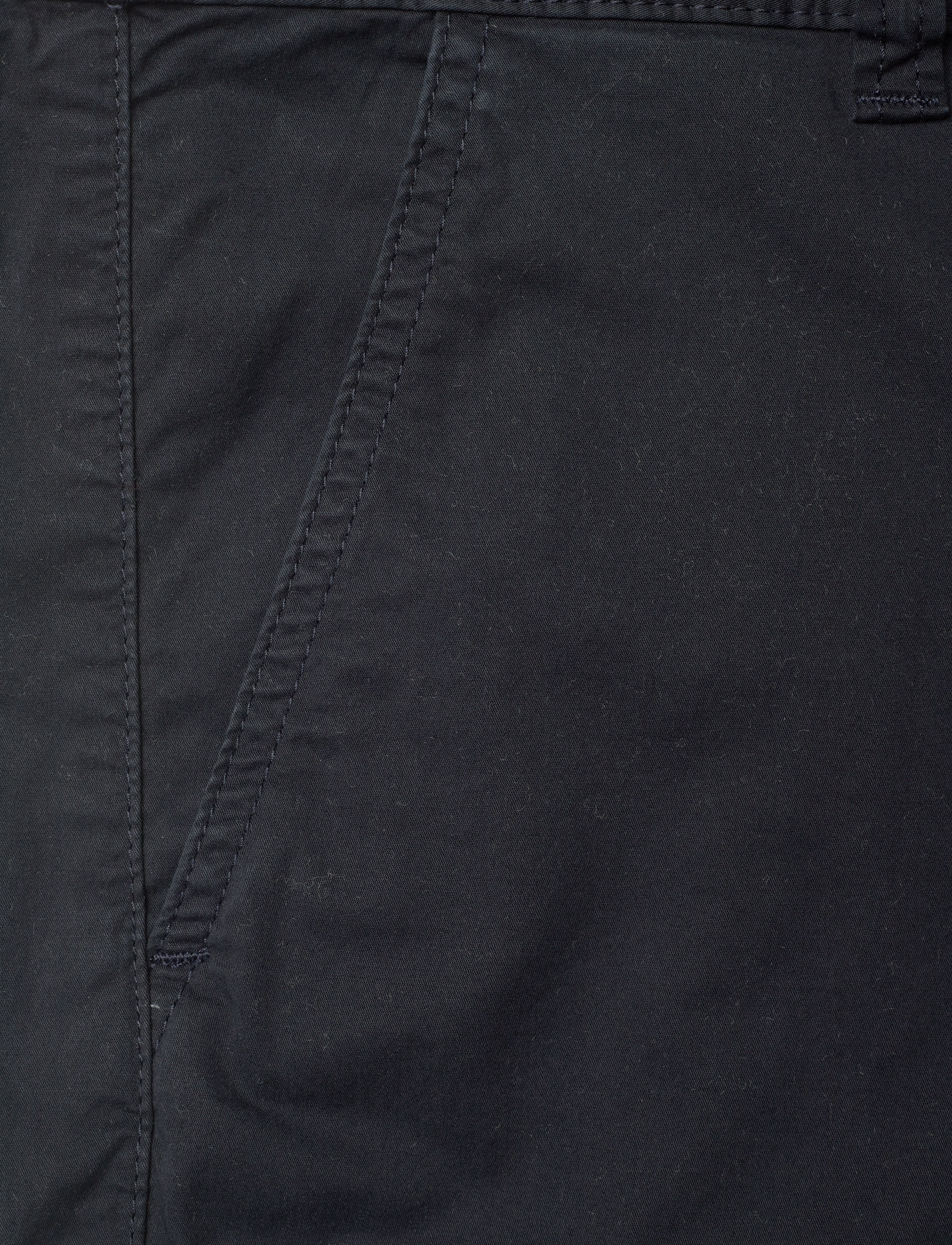 BOSS - Sisla-6-Cargo-Shorts - dark blue - 2