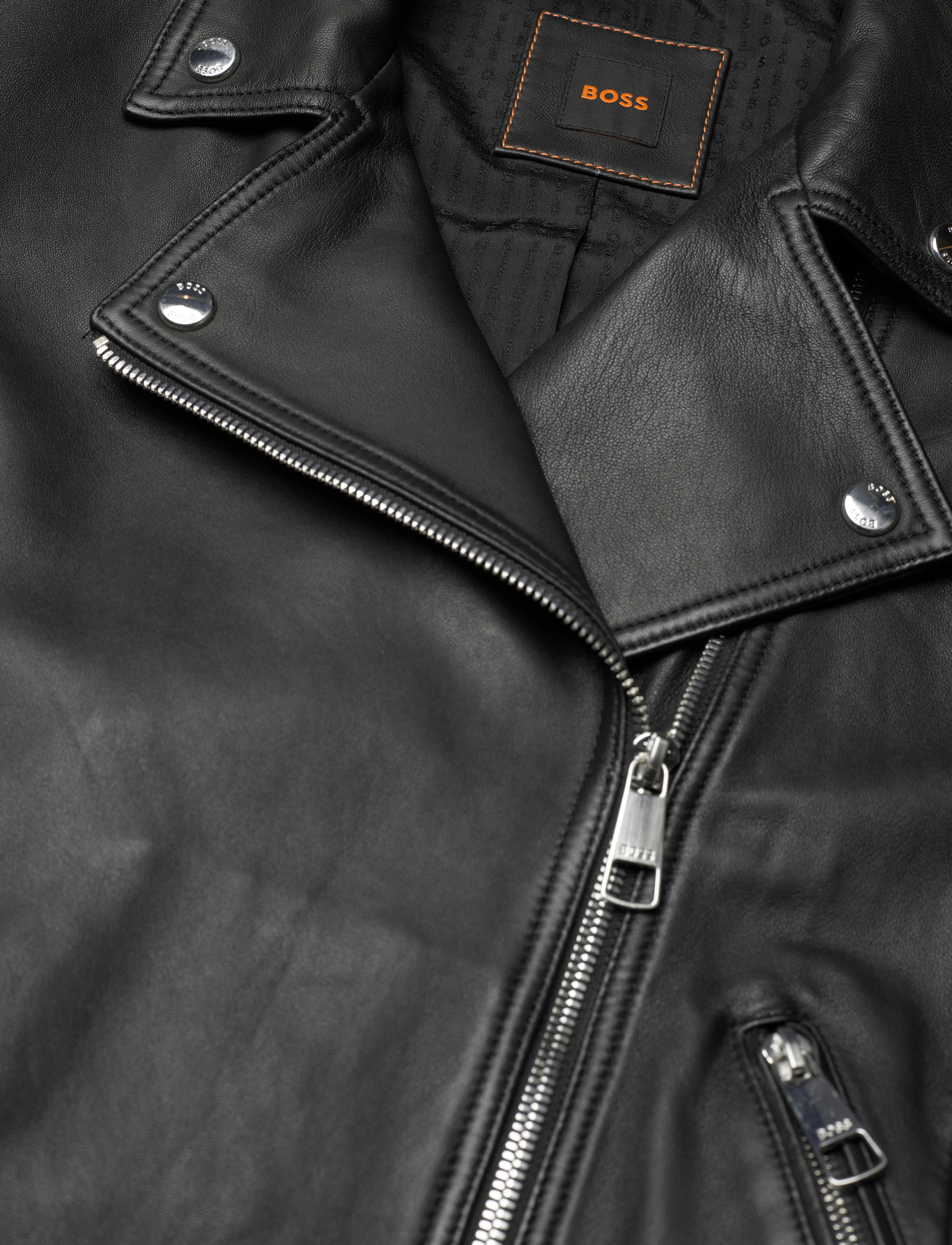 BOSS - C_Sameli - black - 3