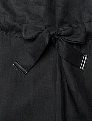 BOSS - C_Turrina - paperbag shorts - black - 3