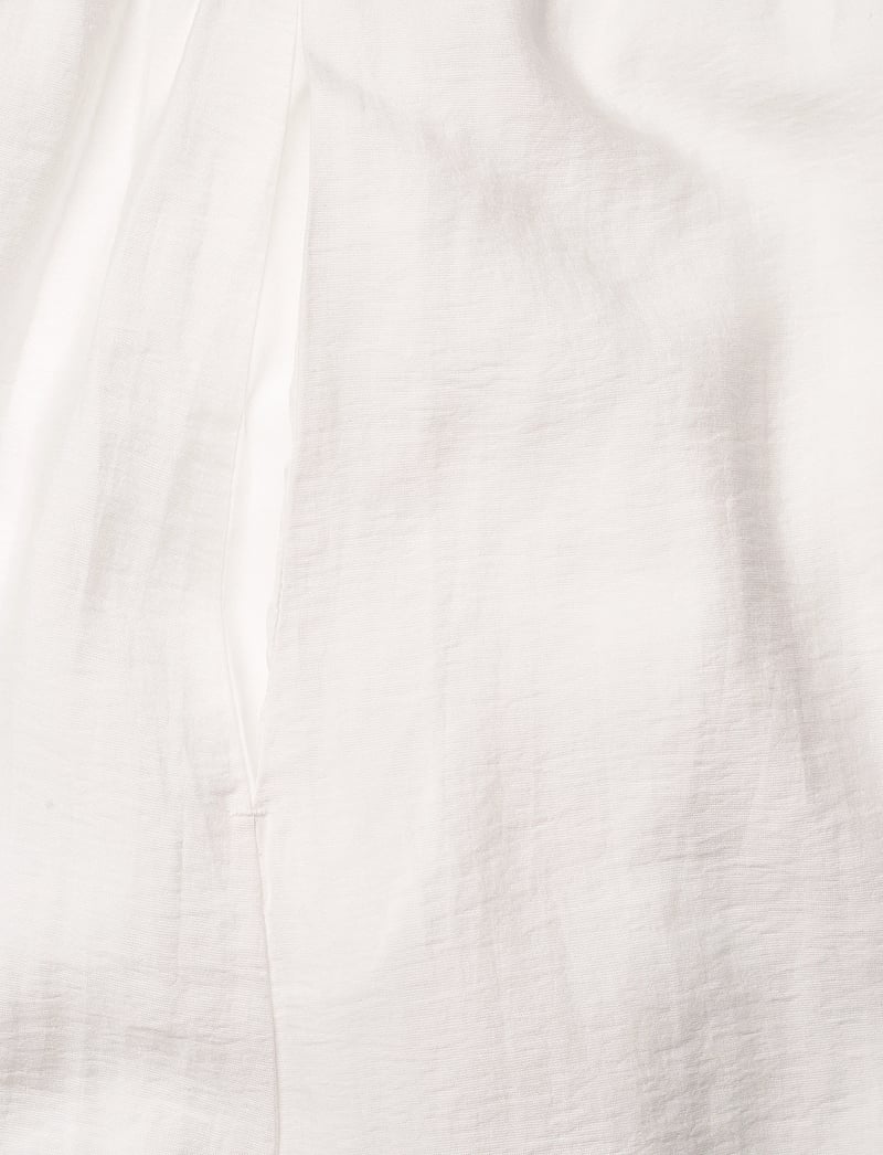 BOSS - C_Dizzetta - konfirmation - open white - 3