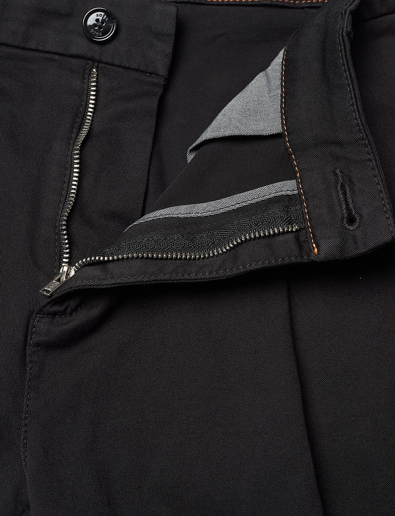 BOSS - C_Taggie1-D - chino shorts - black - 3