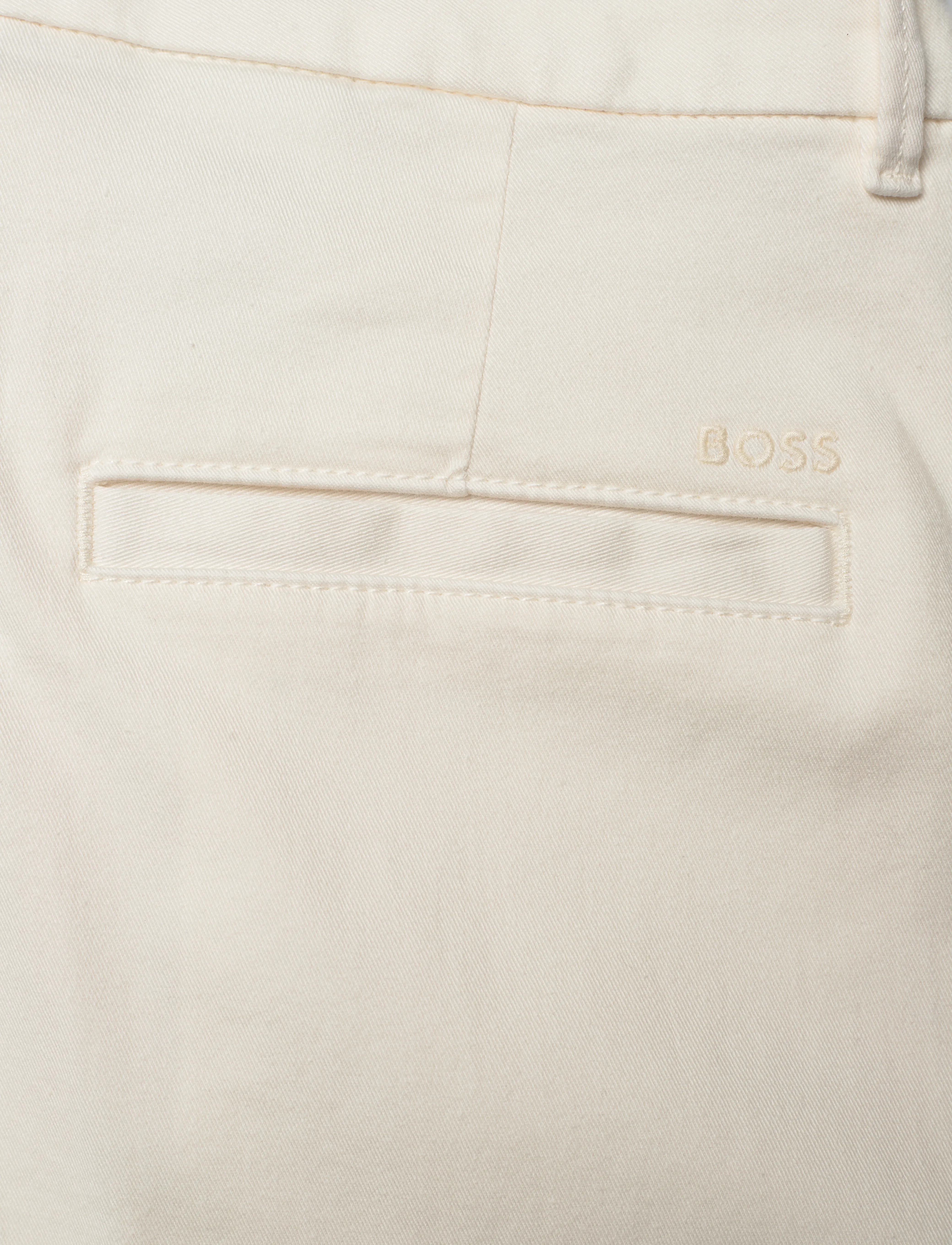 BOSS - C_Taggie1-D - open white - 4