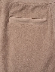 BOSS - SeeTowel - sweat shorts - open brown - 4